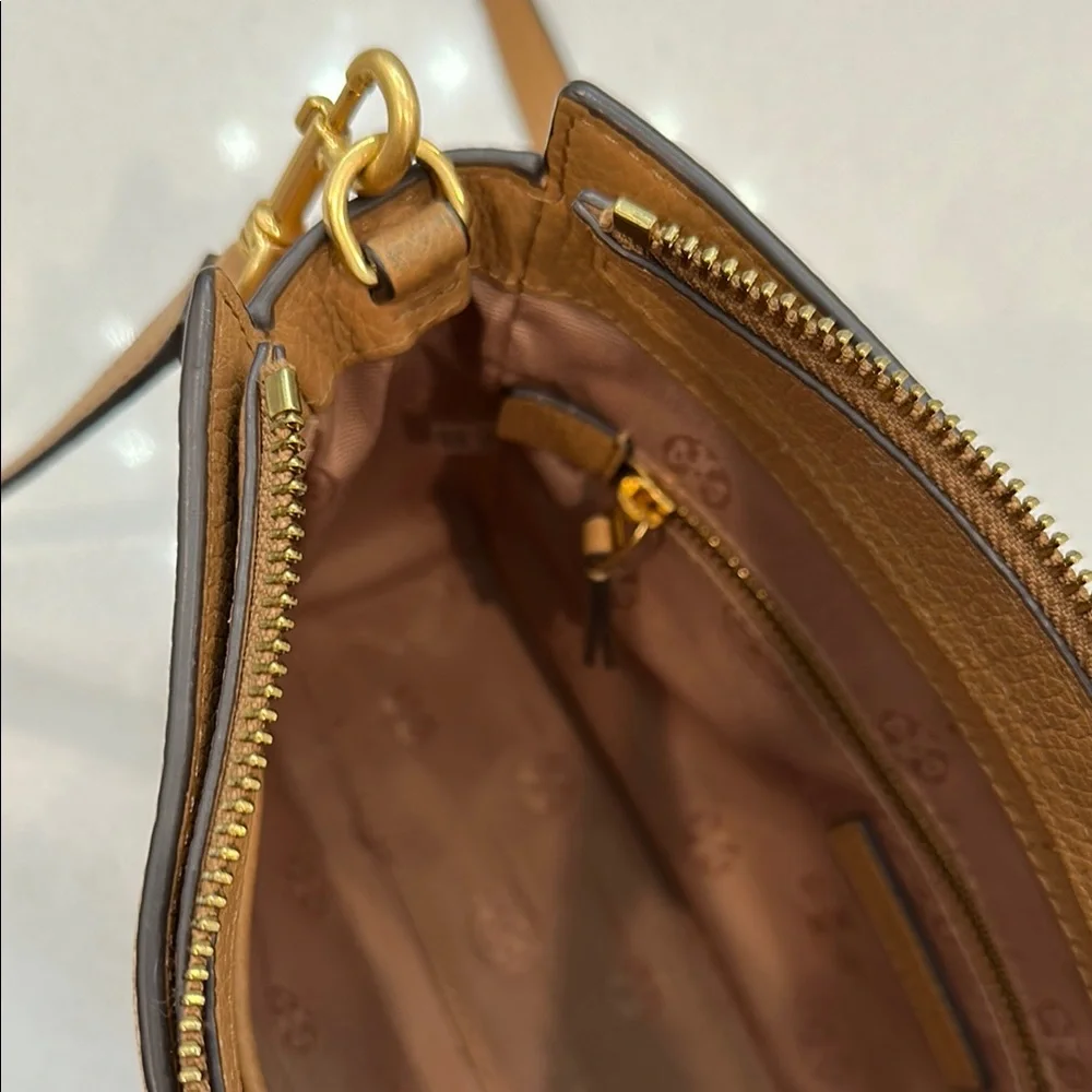 Tory Burch Tan Leather Crossbody Bag - Picture 8 of 9
